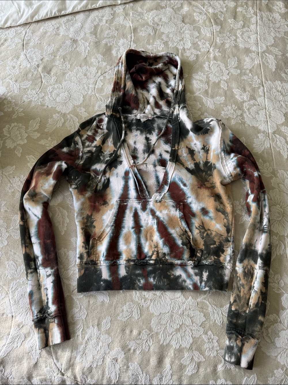 So Nikki Multicolor Washed Tie-Dye Hooded Pullover Sz large
